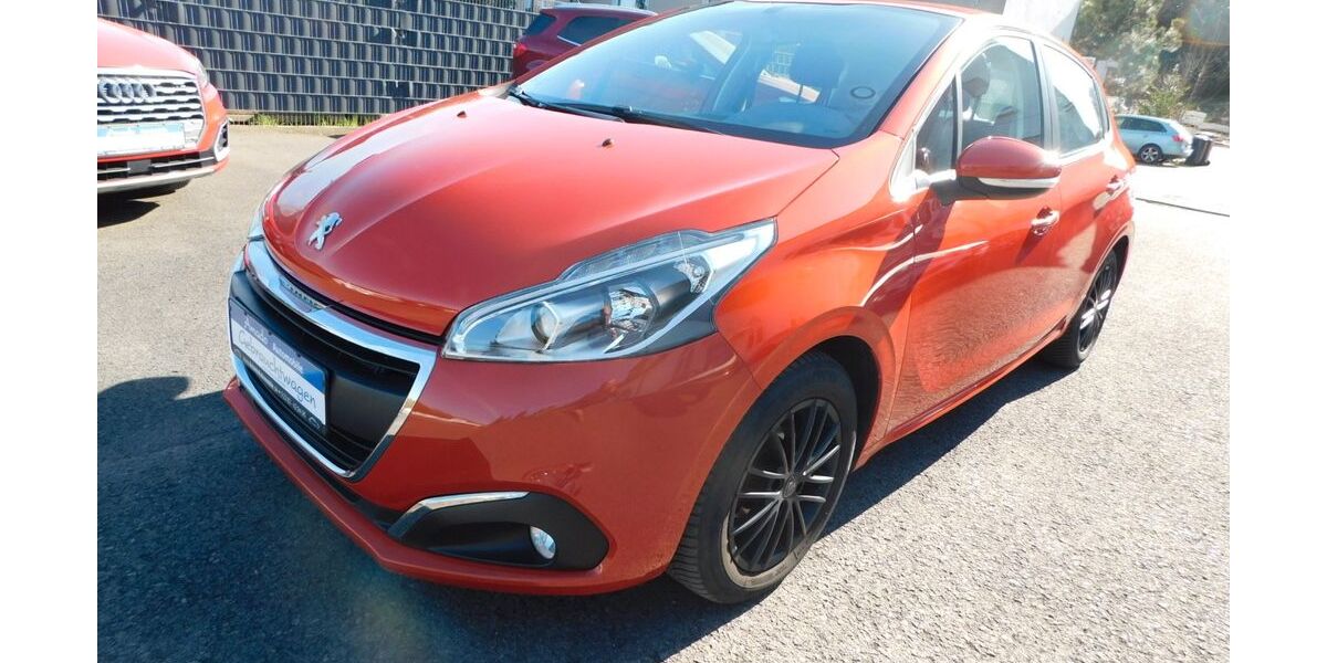 Peugeot 208 93.000 km 4.900 &euro; Witten 58456