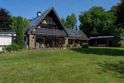 Fachwerkromantik trifft Luxus Landhaus mit Schwimmhalle und Traumgarten 5 zimmer