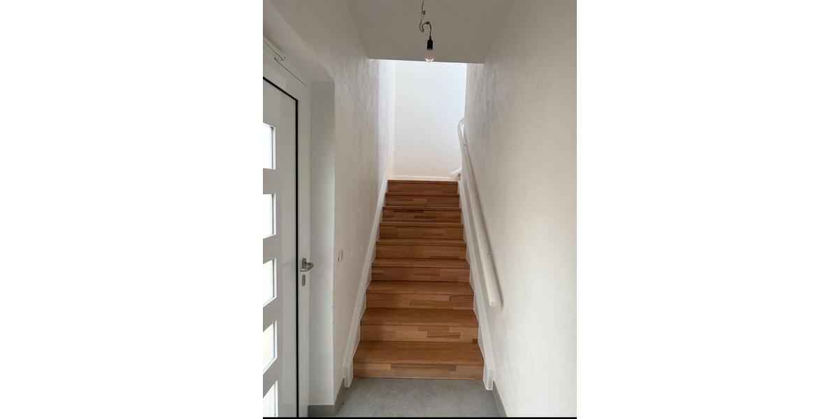 Etagenwohnung Dortmund Aplerbeck - 3.5 Zimmer, 98 m&sup2;, 1.400&euro; | Angebot:25567758