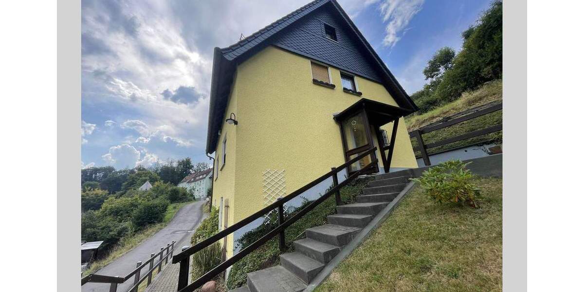Einfamilienhaus Altena / Evingsen Evingsen - 7 Zimmer, 149 m&sup2;, 239.000&euro; | Angebot:24532424