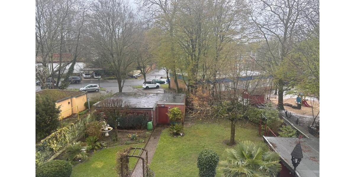 Dachgeschoßwohnung Dortmund Brackel - 2 Zimmer, 98 m&sup2;, 1.400&euro; | Angebot:25933027