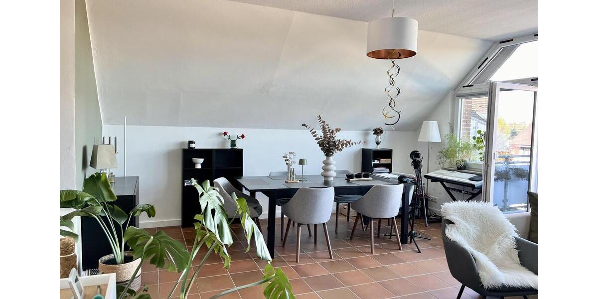 Dachgeschoßwohnung Dortmund Hombruch - 2 Zimmer, 65 m&sup2;, 715&euro; | Angebot:26453764