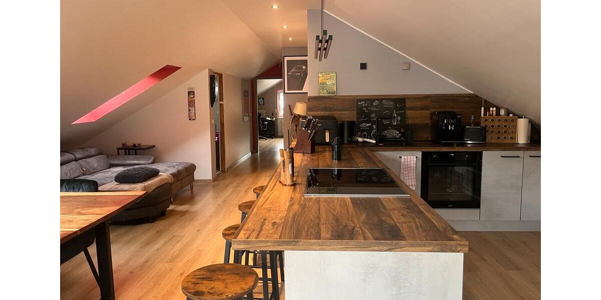 Dachgeschoßwohnung Altena - 3 Zimmer, 66 m&sup2;, 700&euro; | Angebot:26646042