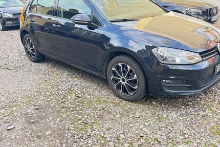 VW Golf 148.000 km 5.950 &euro; Gevelsberg 58285