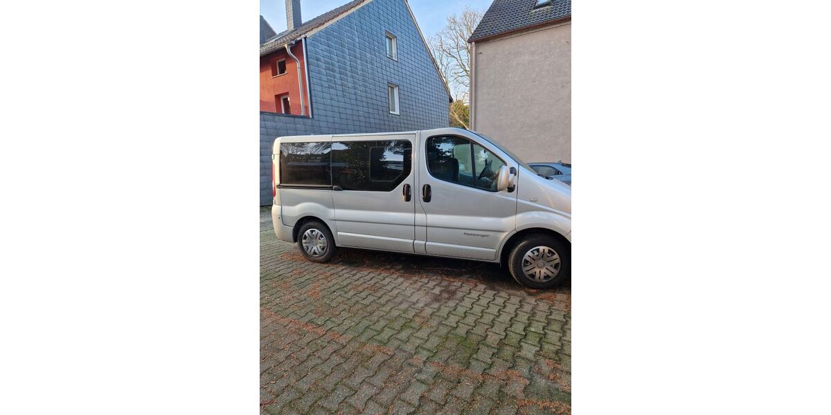 Renault Trafic 127.000 km 13.000 &euro; Bochum 44807
