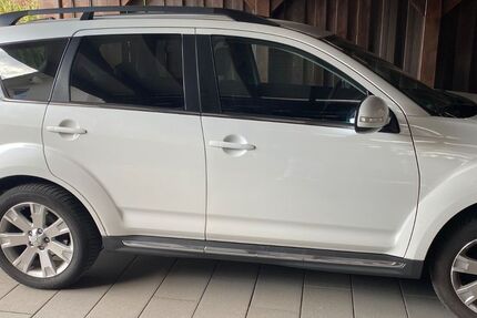 Mitsubishi Outlander 254.000 km 3.600 &euro; Oer-Erkenschwick 45739
