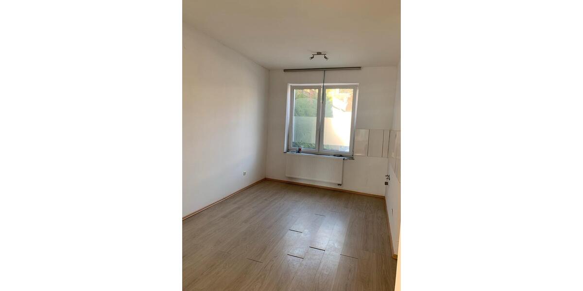 Erdgeschoßwohnung Iserlohn Sümmern - 2 Zimmer, 45 m&sup2;, 380&euro; | Angebot:26621387