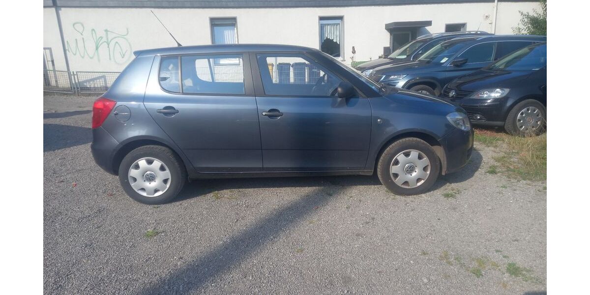 Skoda Fabia 223.700 km 650 &euro; Dortmund 44309