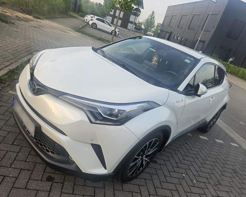 Toyota CHR 81.367 km 19.000 € Herten 45699