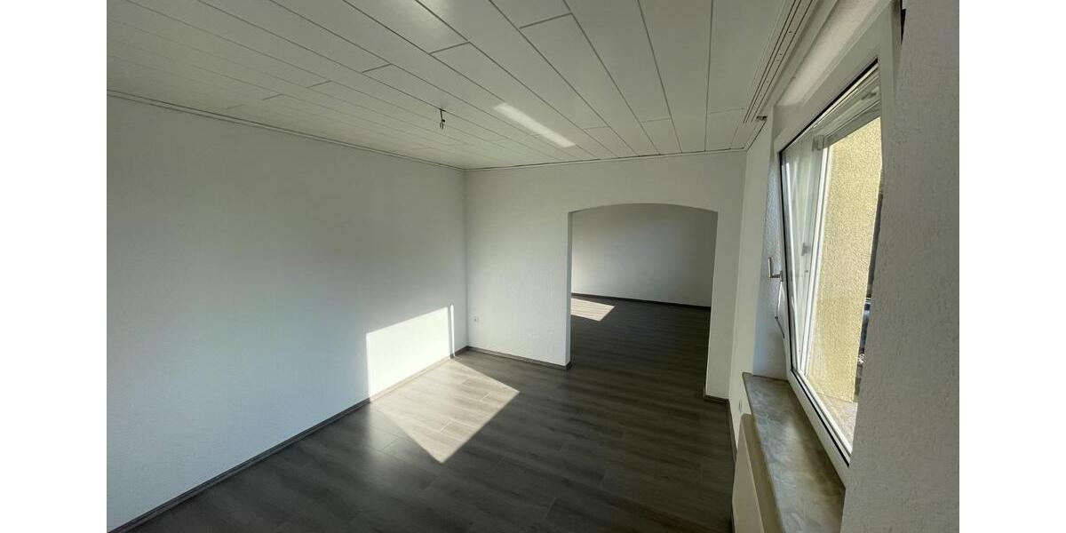 AB sofort 75 qm Wohnung mit Terrasse in Lütgendortmund 3 zimmer