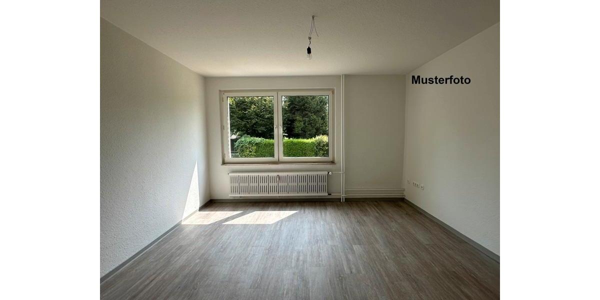 Erdgeschoßwohnung Bochum Günnigfeld - 2.5 Zimmer, 66 m&sup2;, 717&euro; | Angebot:24808170