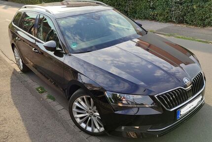 Skoda Superb 169.000 km 17.900 &euro; Unna 59423