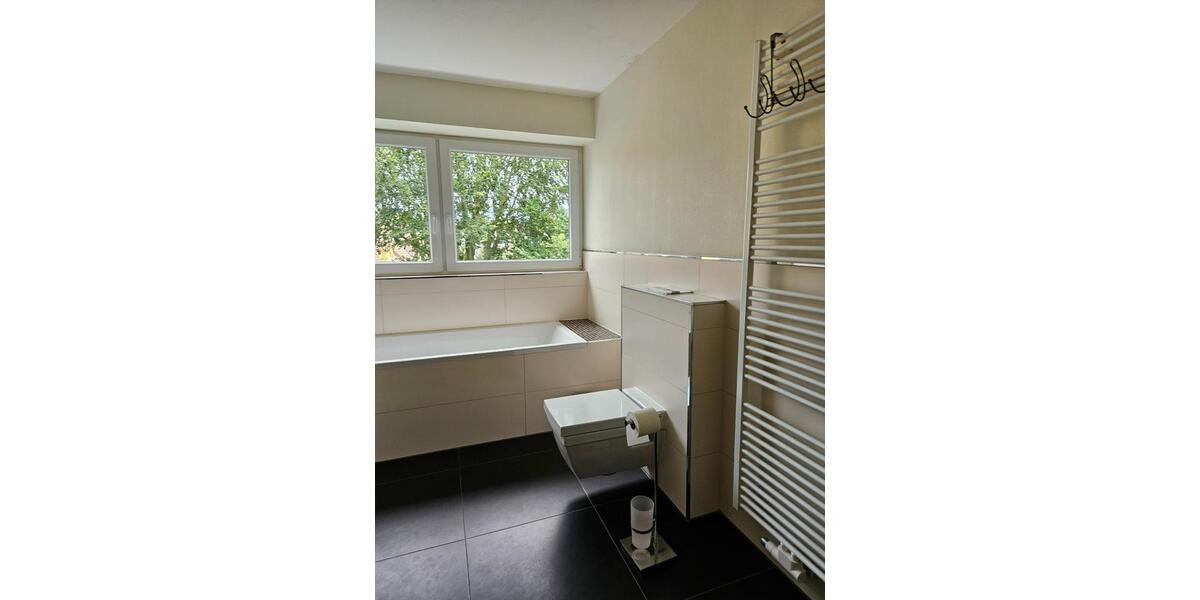 Etagenwohnung Dortmund Innenstadt West - 4 Zimmer, 144 m&sup2;, 1.800&euro; | Angebot:24224280