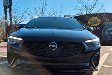 Opel Insignia 107.000 km 19.400 &euro; Bochum 44791