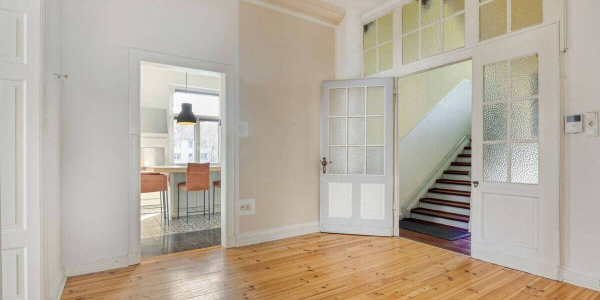 Etagenwohnung Dortmund Oestrich - 6 Zimmer, 162 m&sup2;, 354.700&euro; | Angebot:26627804