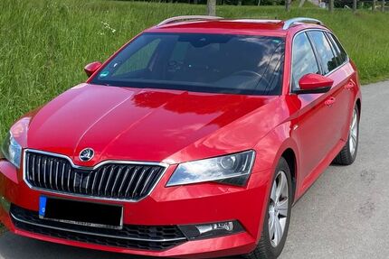 Skoda Superb 103.000 km 21.900 &euro; Castrop-Rauxel 44581