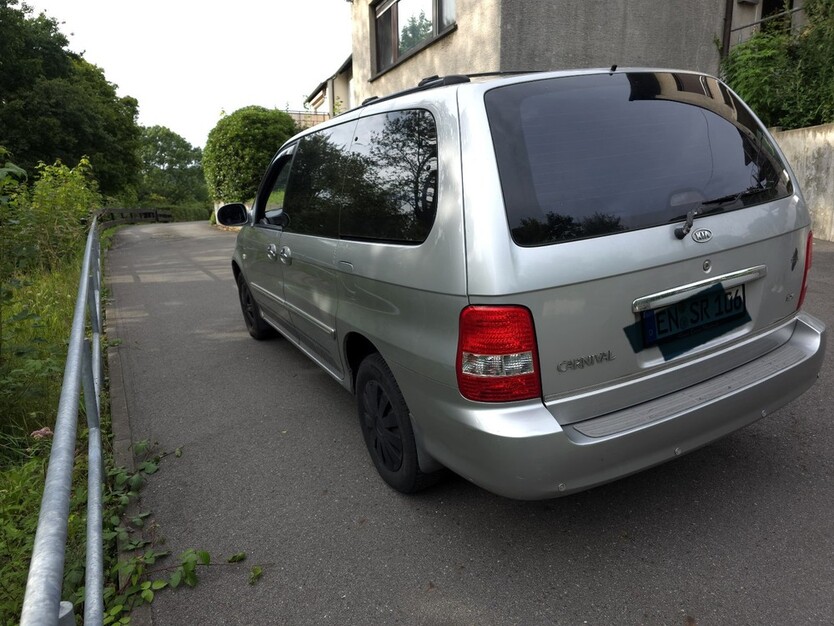 Kia Carnival 186.000 km 3.900 € Ennepetal 58256