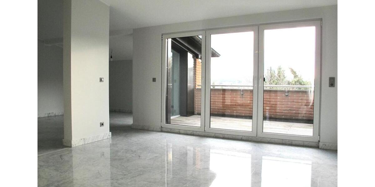 Dachgeschoßwohnung Hemer - 3 Zimmer, 80 m&sup2;, 880&euro; | Angebot:26255959