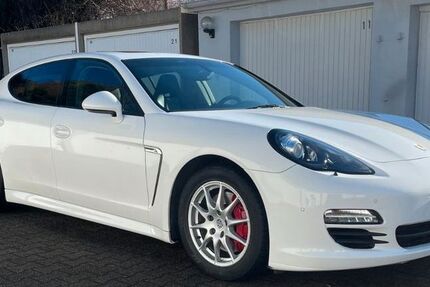 Porsche Panamera 127.328 km 25.999 &euro; Lünen 44532