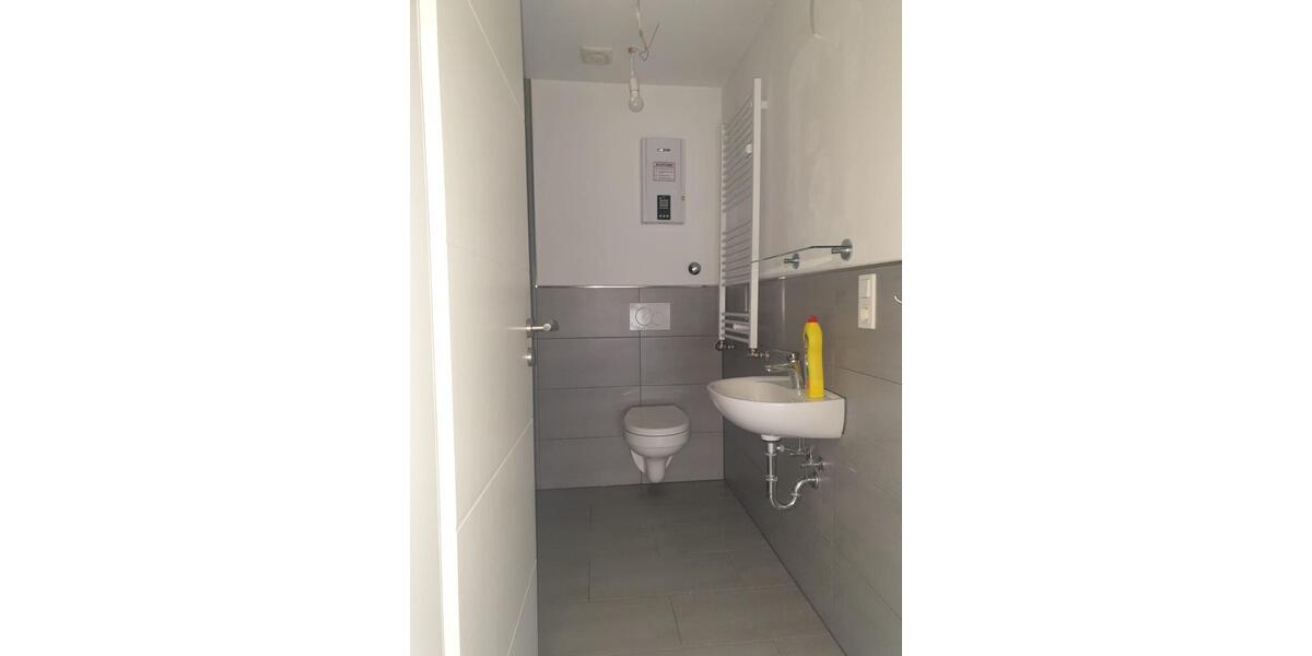 Erdgeschoßwohnung Dortmund Brackel - 6 Zimmer, 135 m&sup2;, 1.400&euro; | Angebot:22788276