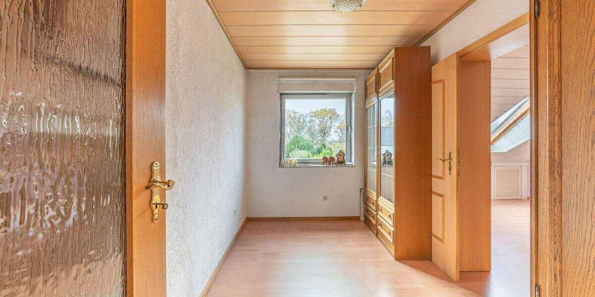 Reihenmittelhaus Dortmund Scharnhorst - 3 Zimmer, 124 m&sup2;, 299.000&euro; | Angebot:25738482