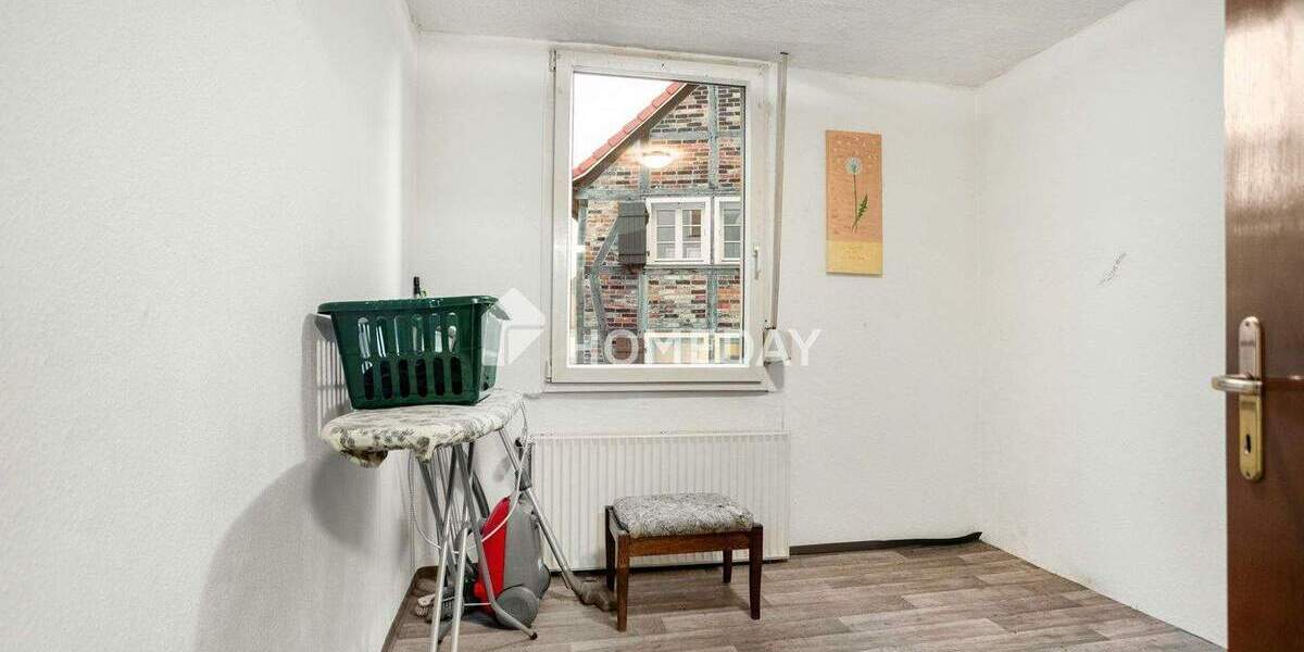 Etagenwohnung Bönen - 4 Zimmer, 80 m&sup2;, 95.000&euro; | Angebot:25696166