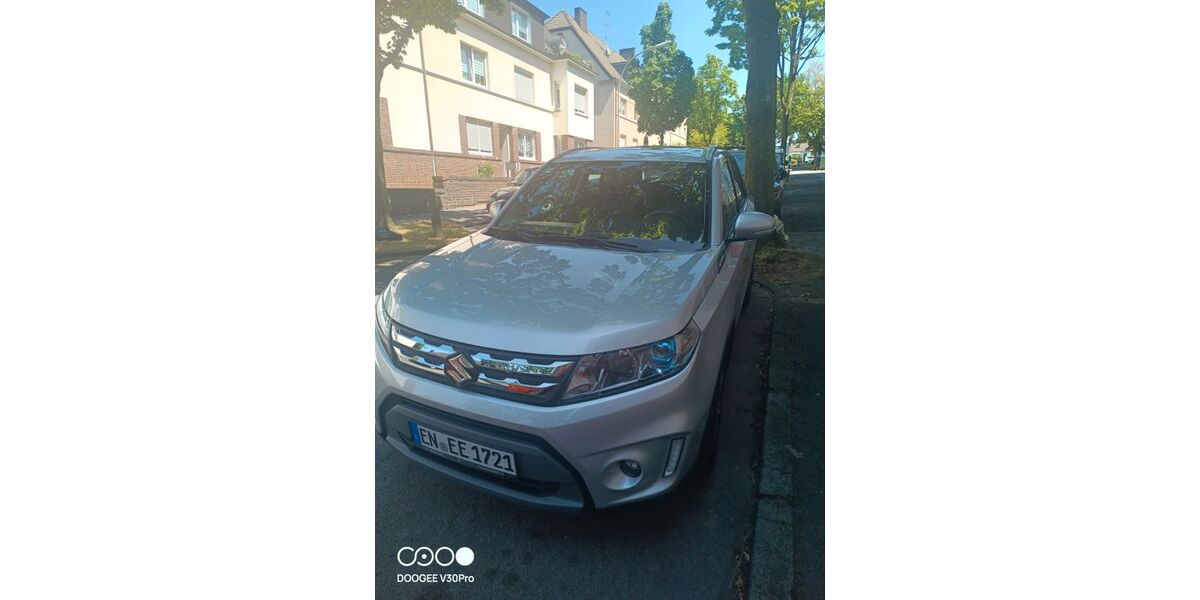 Suzuki Vitara 104.000 km 12.500 &euro; Witten 58452