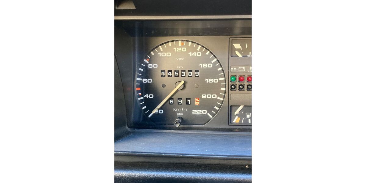 VW Golf 146.000 km 3.222 &euro; Hagen 58093