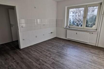 Wohnung Gelsenkirchen Gelsenkirchen-Mitte - 1 Zimmer, 35 m&sup2;, 263&euro; | Angebot:25881178