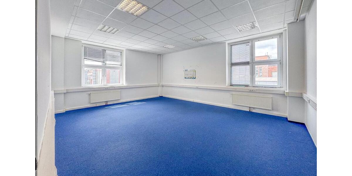 BÜRO – 270 m² – 7 BÜROS – 2 BESPRECHUNGSRÄUME – KÜCHE – LASTENAUFZUG – STELLPLÄTZE – TOP AUFGETEILT! zimmer