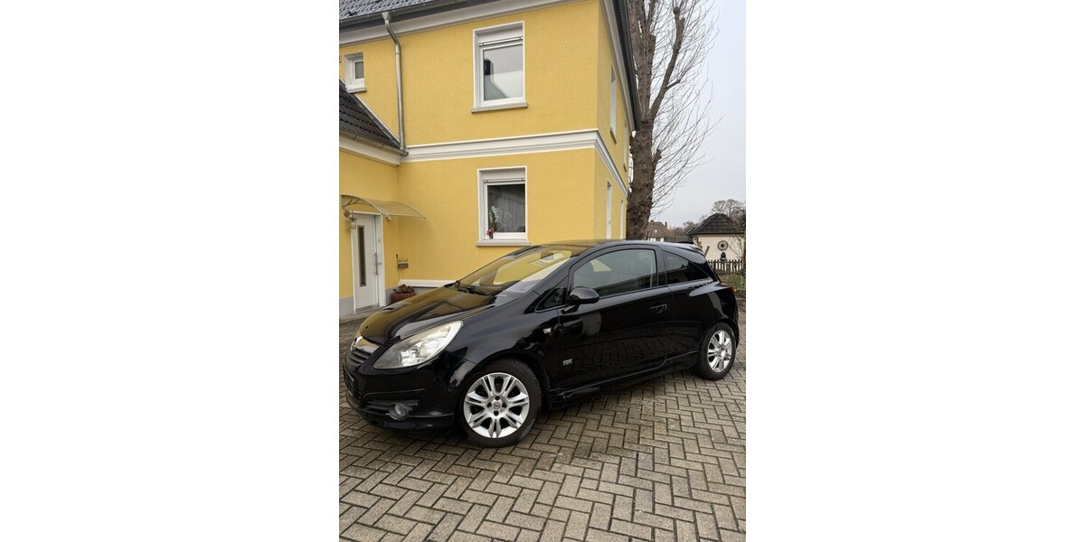 Opel Corsa D 144.000 km 3.499 &euro; Dortmund 44135