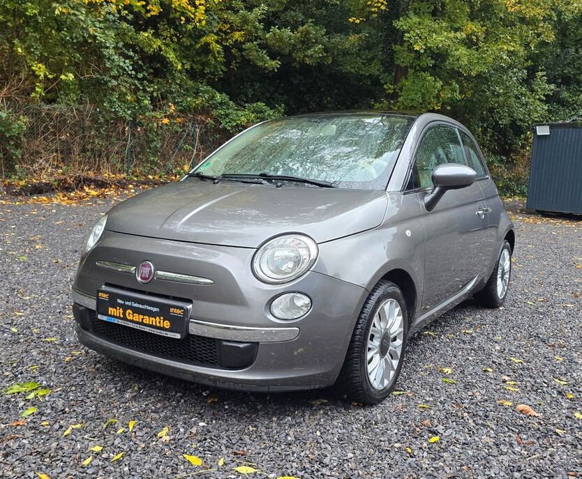 Fiat 500 82.403 km 9.499 € Wuppertal 42115