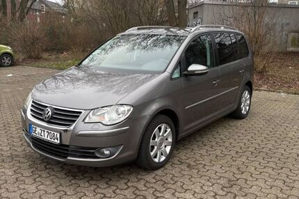 VW Touran 180.000 km 6.650 &euro; Datteln 45711