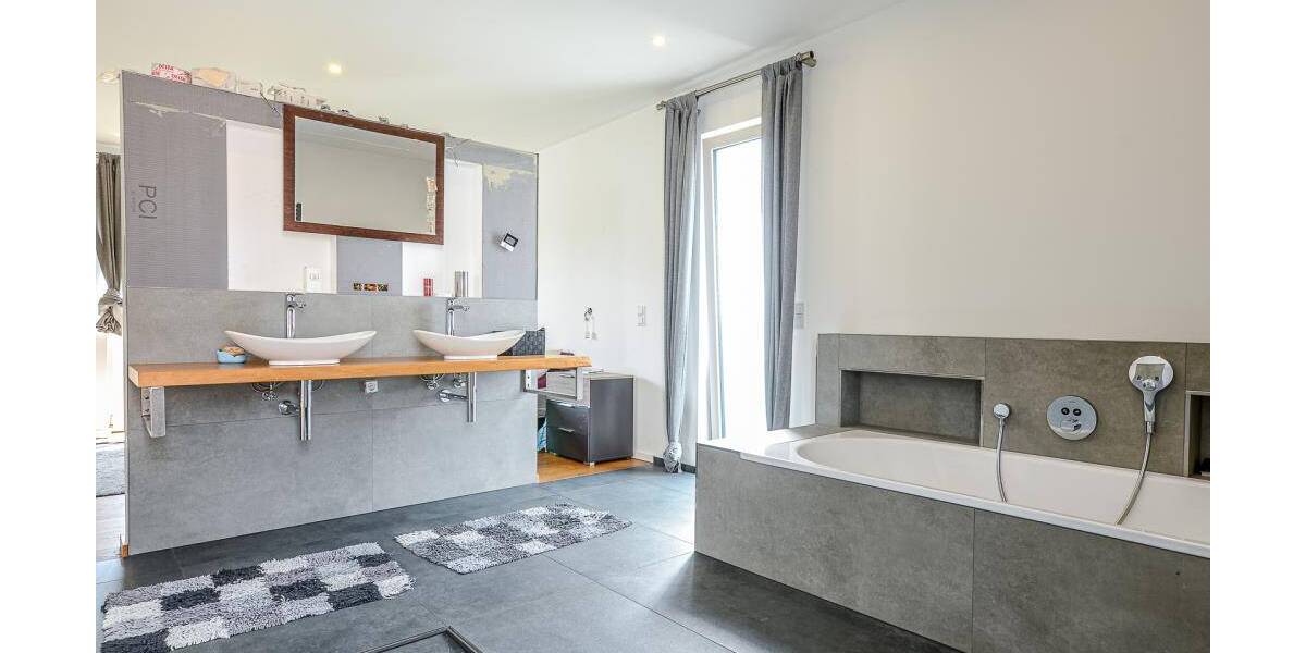 Einfamilienhaus Castrop-Rauxel Obercastrop - 6 Zimmer, 238 m&sup2;, 699.000&euro; | Angebot:23986770