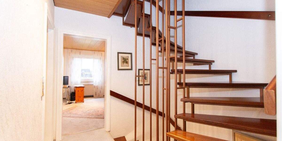 Reihenmittelhaus Castrop-Rauxel Henrichenburg - 4 Zimmer, 106 m&sup2;, 290.000&euro; | Angebot:24790982