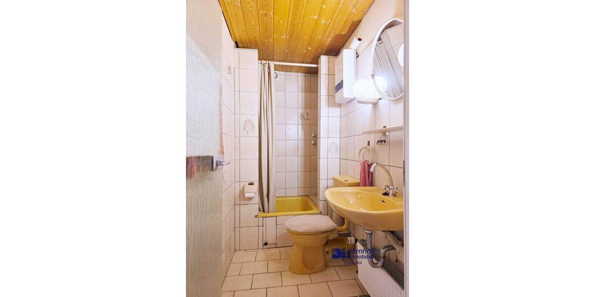 Reihenmittelhaus Dortmund / Dorstfeld Dorstfeld - 7 Zimmer, 179 m&sup2;, 390.000&euro; | Angebot:24470342