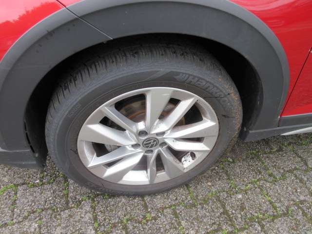 VW Taigo MOVE 1.0 TSI PANORAMA LED ALU APS SITZHZG AP 17.000 km 20.988 € Bergkamen 59192