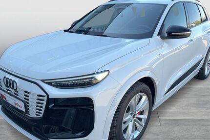 Audi Q6 e-tron 12.505 km 71.425 &euro; Dortmund 44143