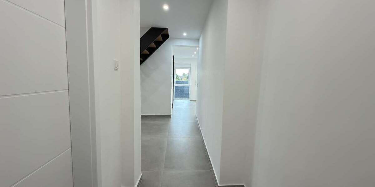 Hochwertig kernsaniertes Traumhaus mit großzügigem Garten und Photovoltaikanlage - Einfamilienhaus Dortmund Grevel | Angebot:24454156