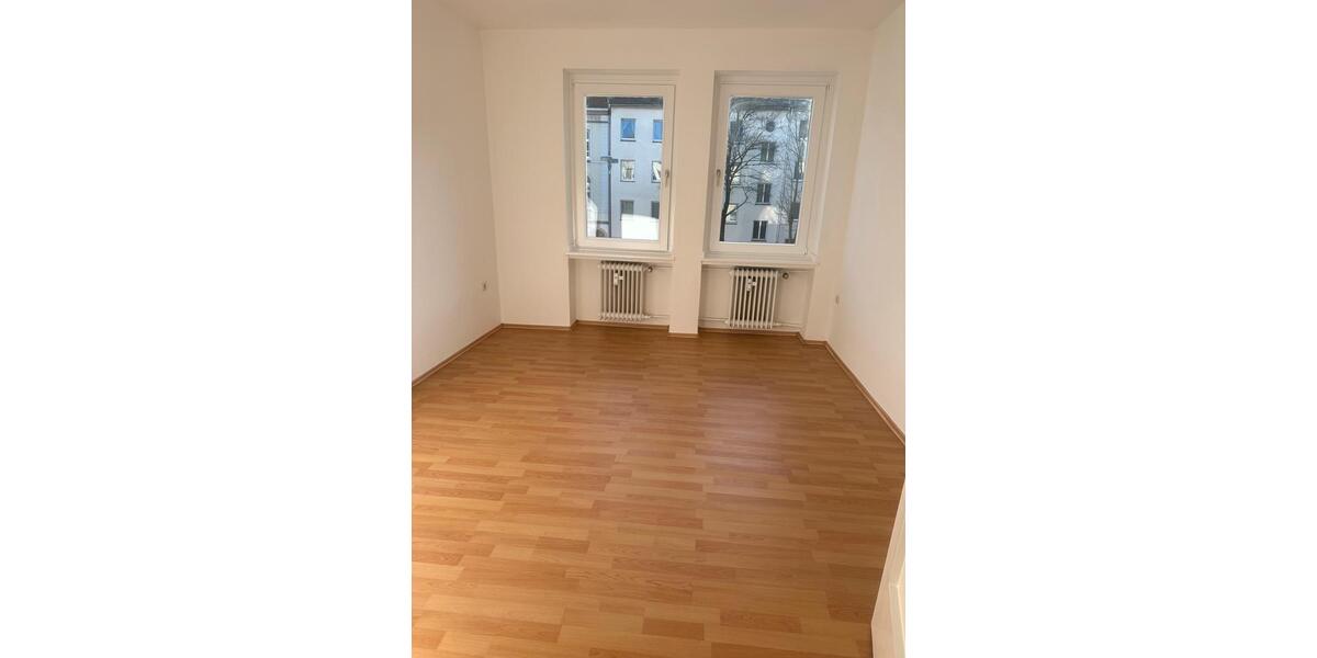 Etagenwohnung Dortmund Gartenstadt - 3 Zimmer, 82 m&sup2;, 999&euro; | Angebot:25930828