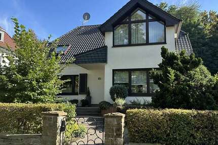 Haus zum Kaufen in Bochum Ehrenfeld 1.250.000 € 251.04 m²