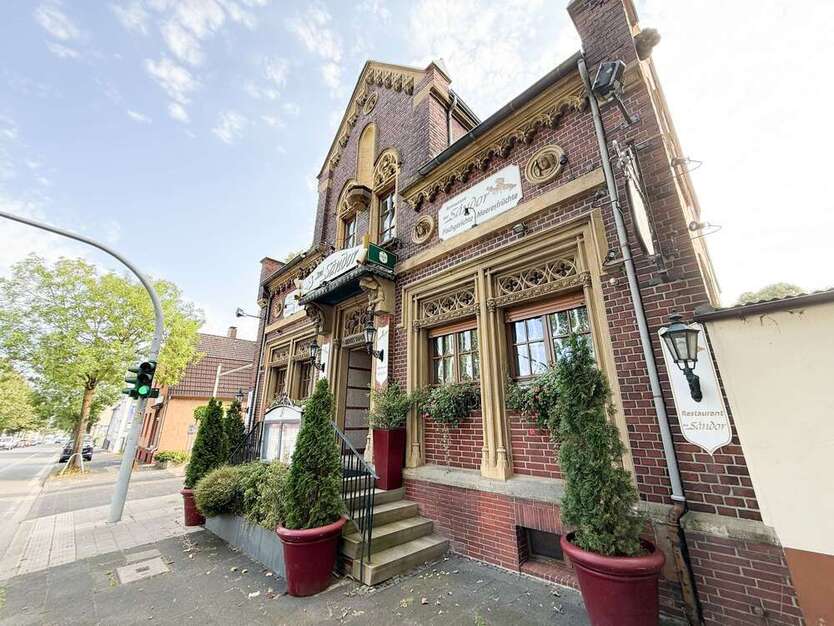 Gastronomie in Castrop-Rauxel 449.000 € 735 m²