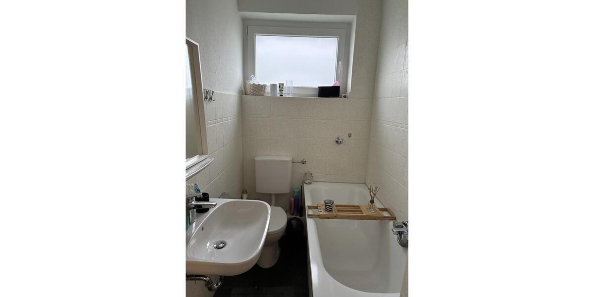 Etagenwohnung Castrop-Rauxel Deinighausen - 2.5 Zimmer, 42 m&sup2;, 289&euro; | Angebot:24843594