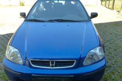 Honda Civic 157.600 km 1.800 &euro; Recklinghausen 45659