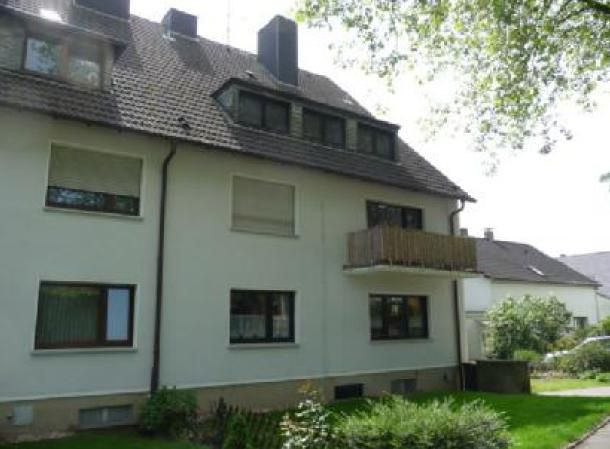 Provisionsfrei* Mehrfamilienhaus mit 4 Garagen in guter Lage 14 zimmer