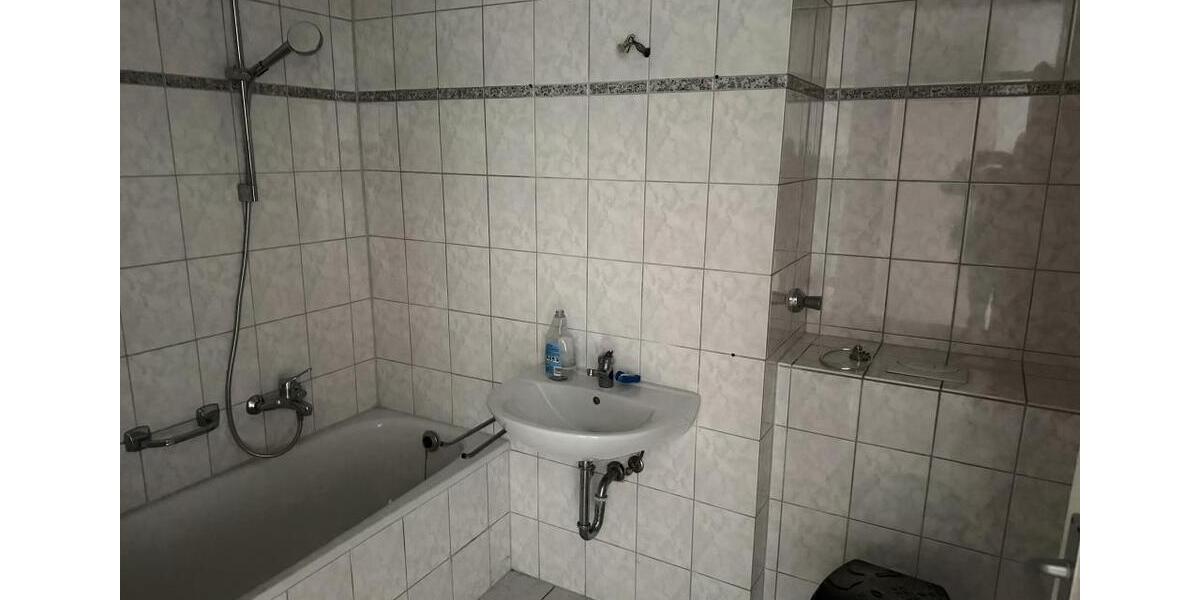 Etagenwohnung Hagen Hagen-Nord - 3 Zimmer, 77 m&sup2;, 560&euro; | Angebot:24813792