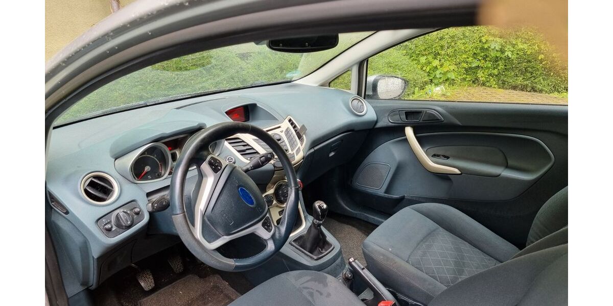 Ford Fiesta 199.000 km 1.500 &euro; Hagen 58093