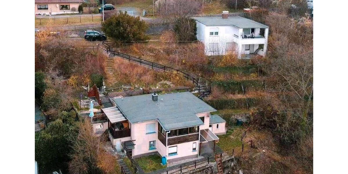Einfamilienhaus Hemer - 5 Zimmer, 230 m&sup2;, 220.000&euro; | Angebot:26961312