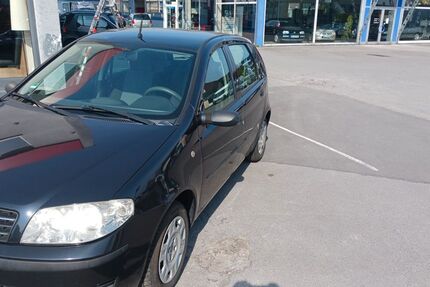 Fiat Punto 179.000 km 1.500 &euro; Menden 58708
