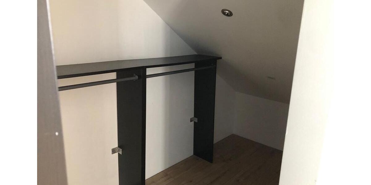 Dachgeschoßwohnung Dortmund Mengede - 3 Zimmer, 78 m&sup2;, 800&euro; | Angebot:24841422